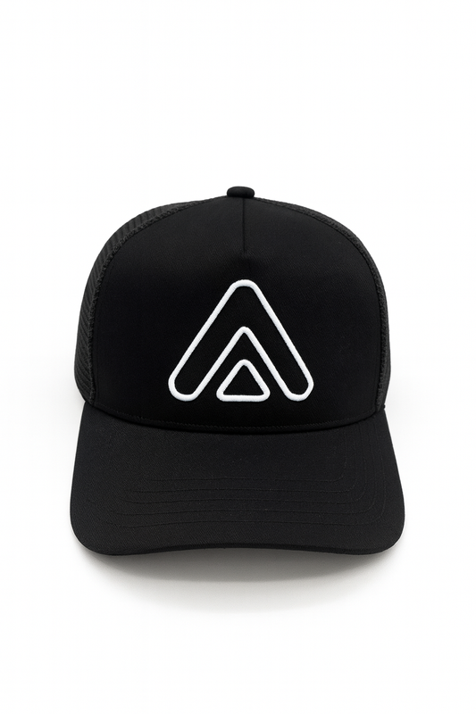 Black Novae Cap - White Outline